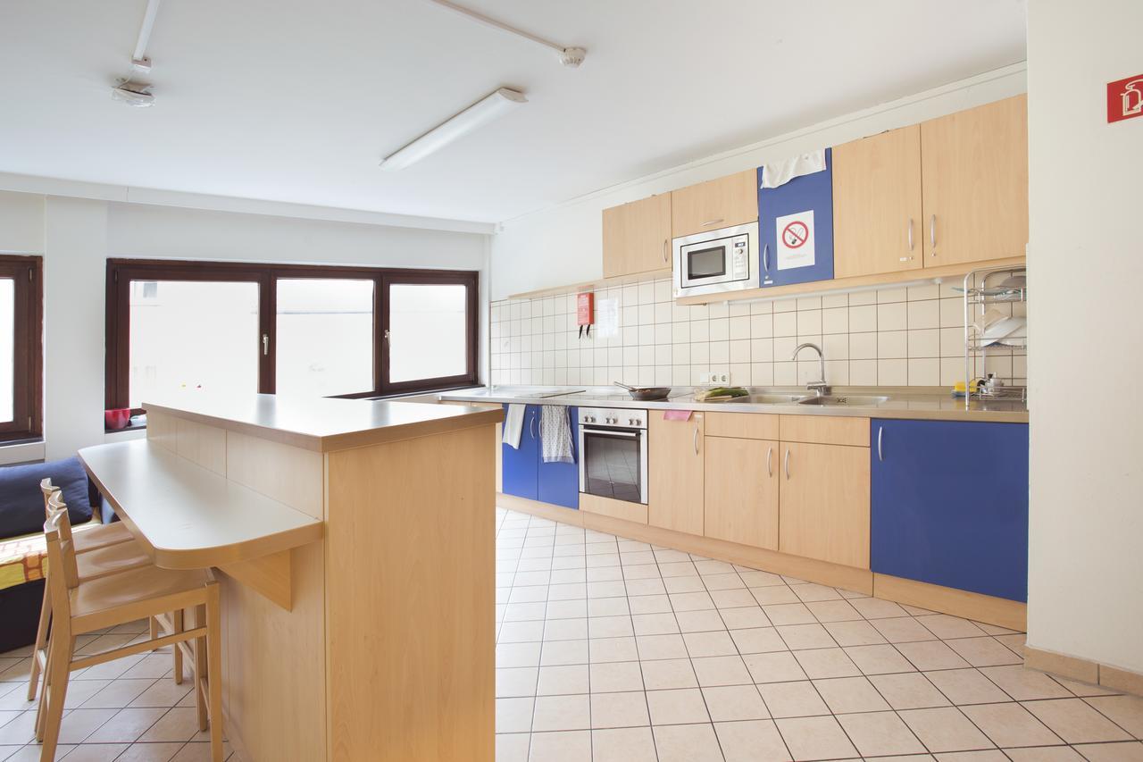 וינה Alibi Hostel מראה חיצוני תמונה
